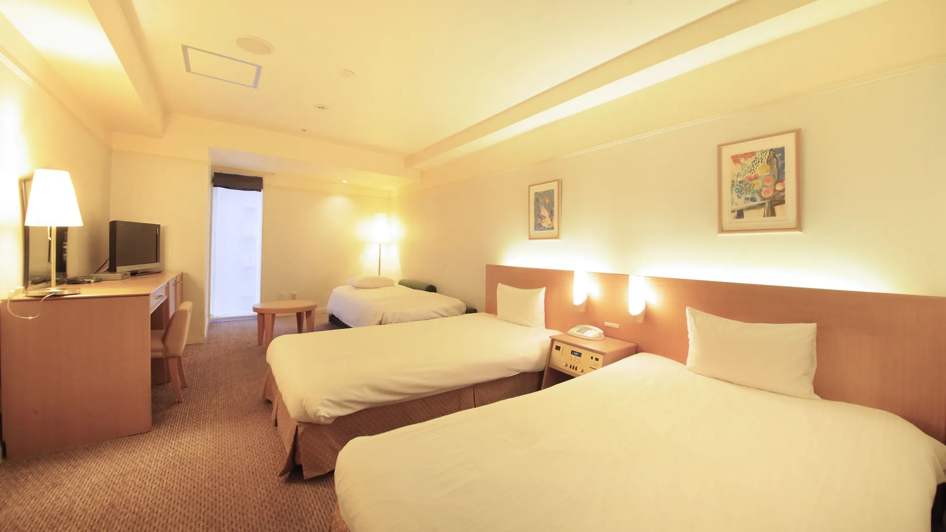 Quintessa Hotel Sapporo